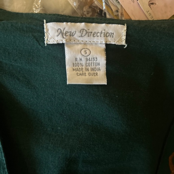 Vintage New Directions embroidered vest - Picture 3 of 3